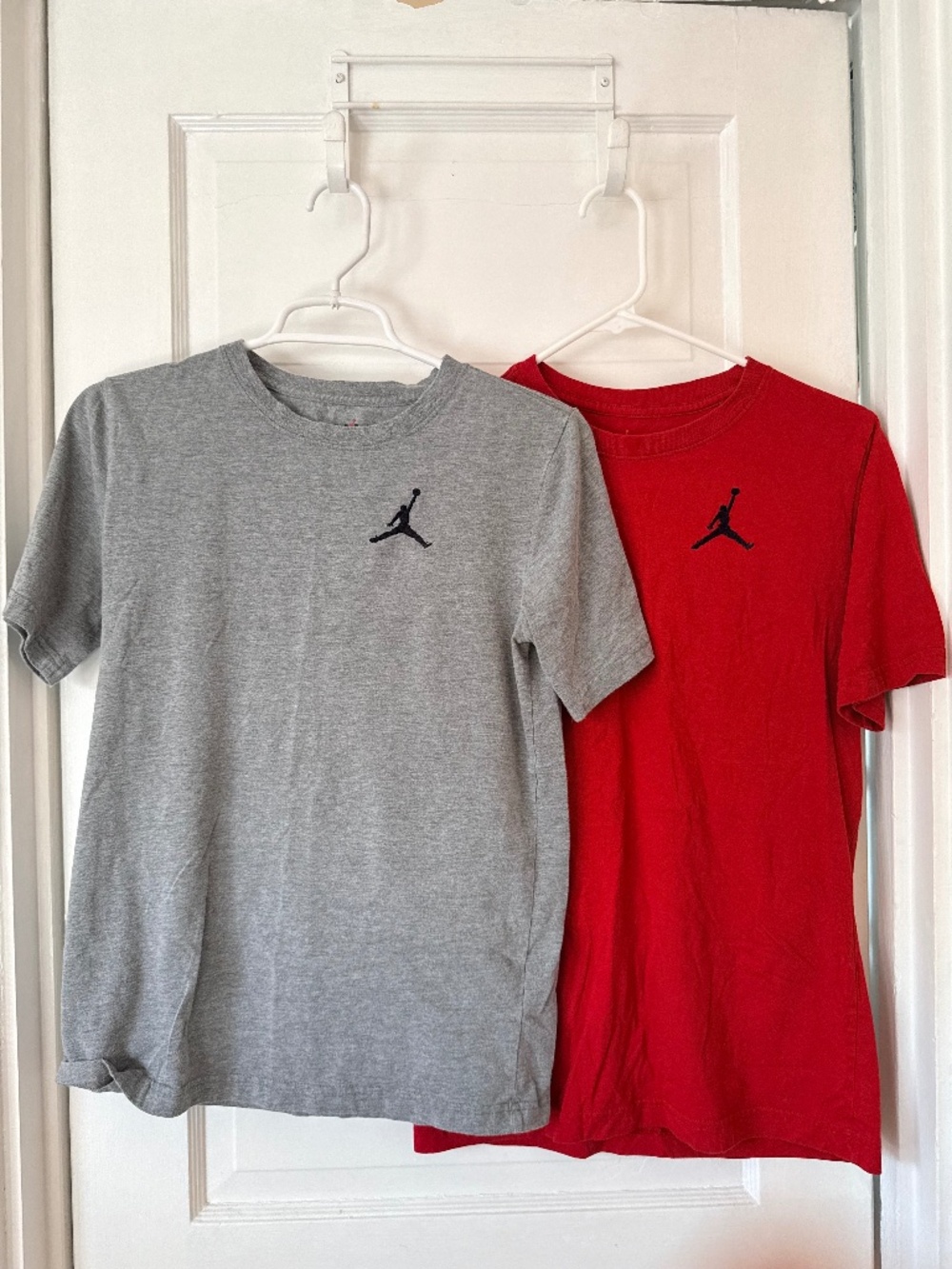 Jordan boys t-shirts size XL